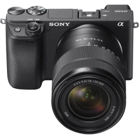 Sony Alpha a6400 Mirrorless Digital Camera 18-135mm lens