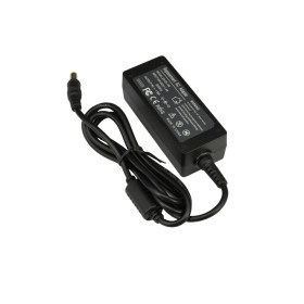 Toshiba 19V 1.58A laptop charger